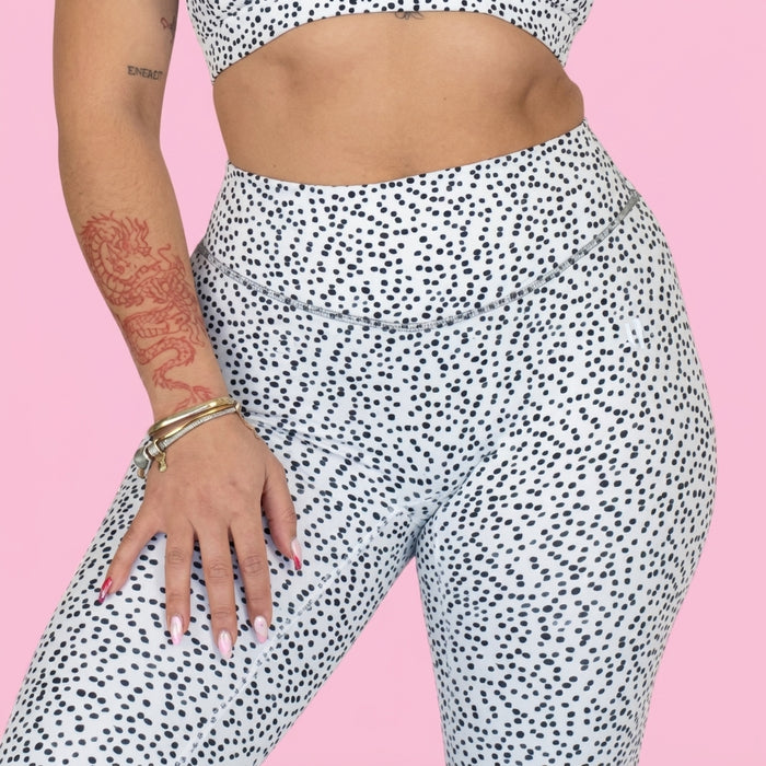 HIGH WAISTBAND