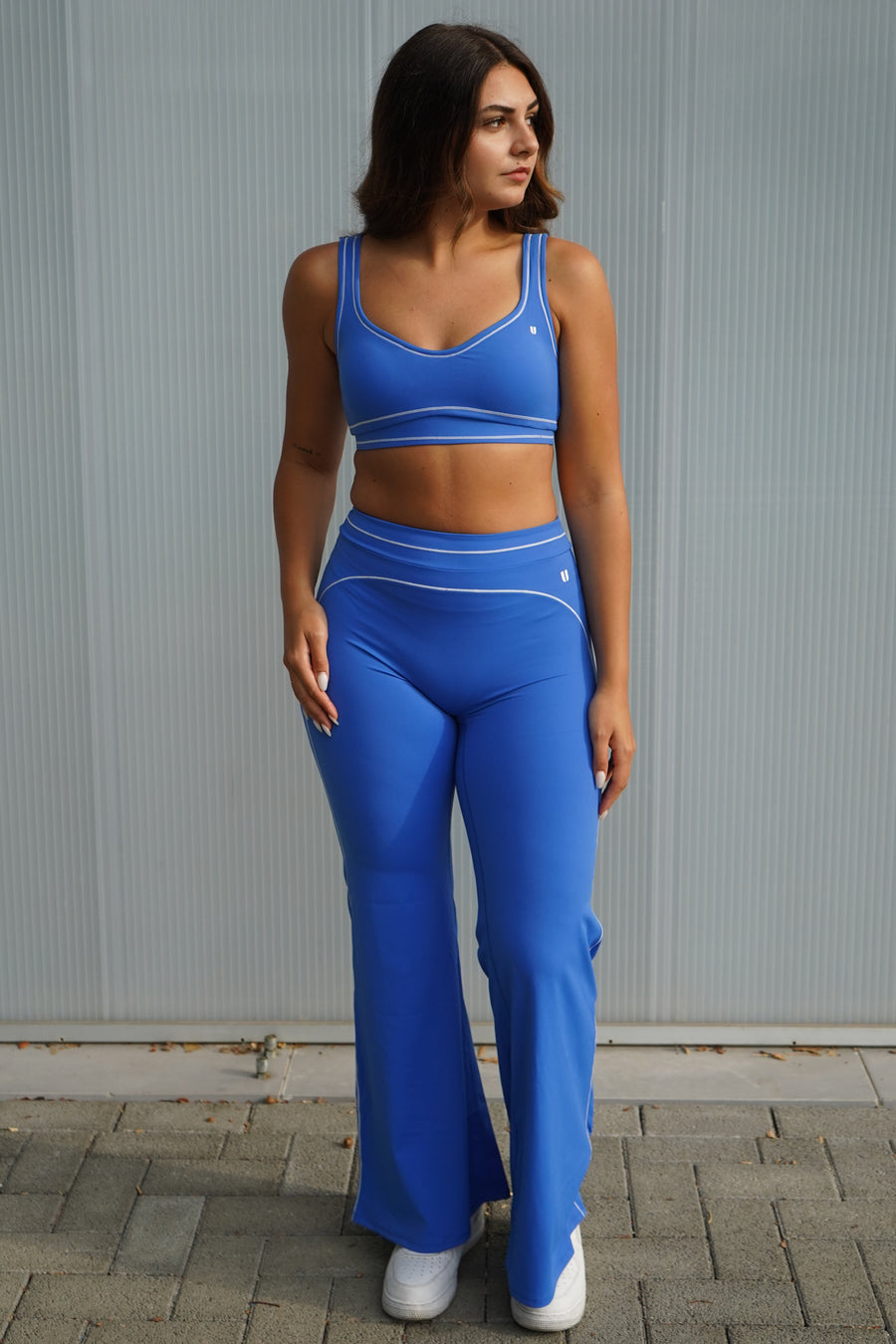 Silhouette Wide Leggings