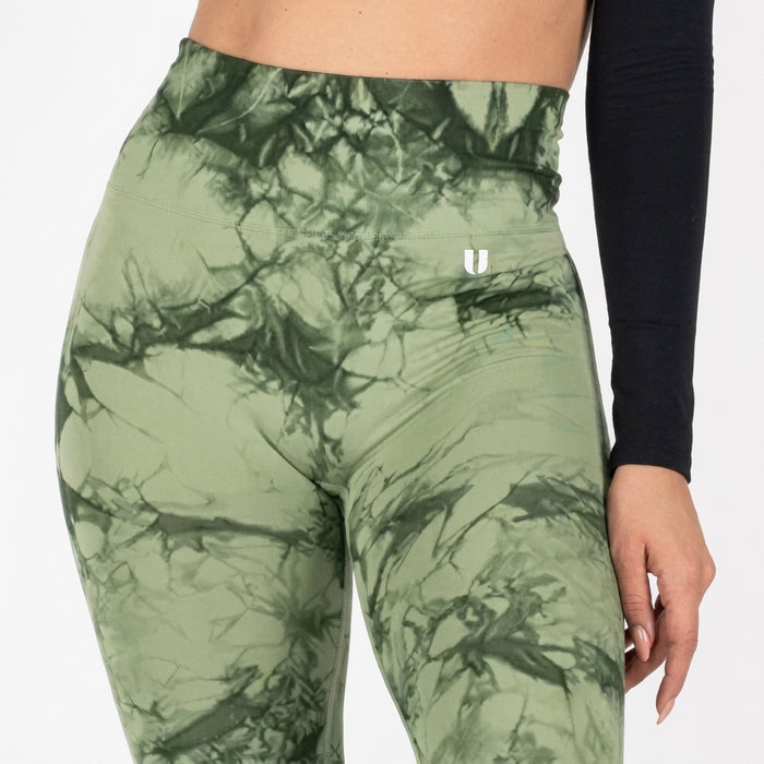 HIGH WAISTED