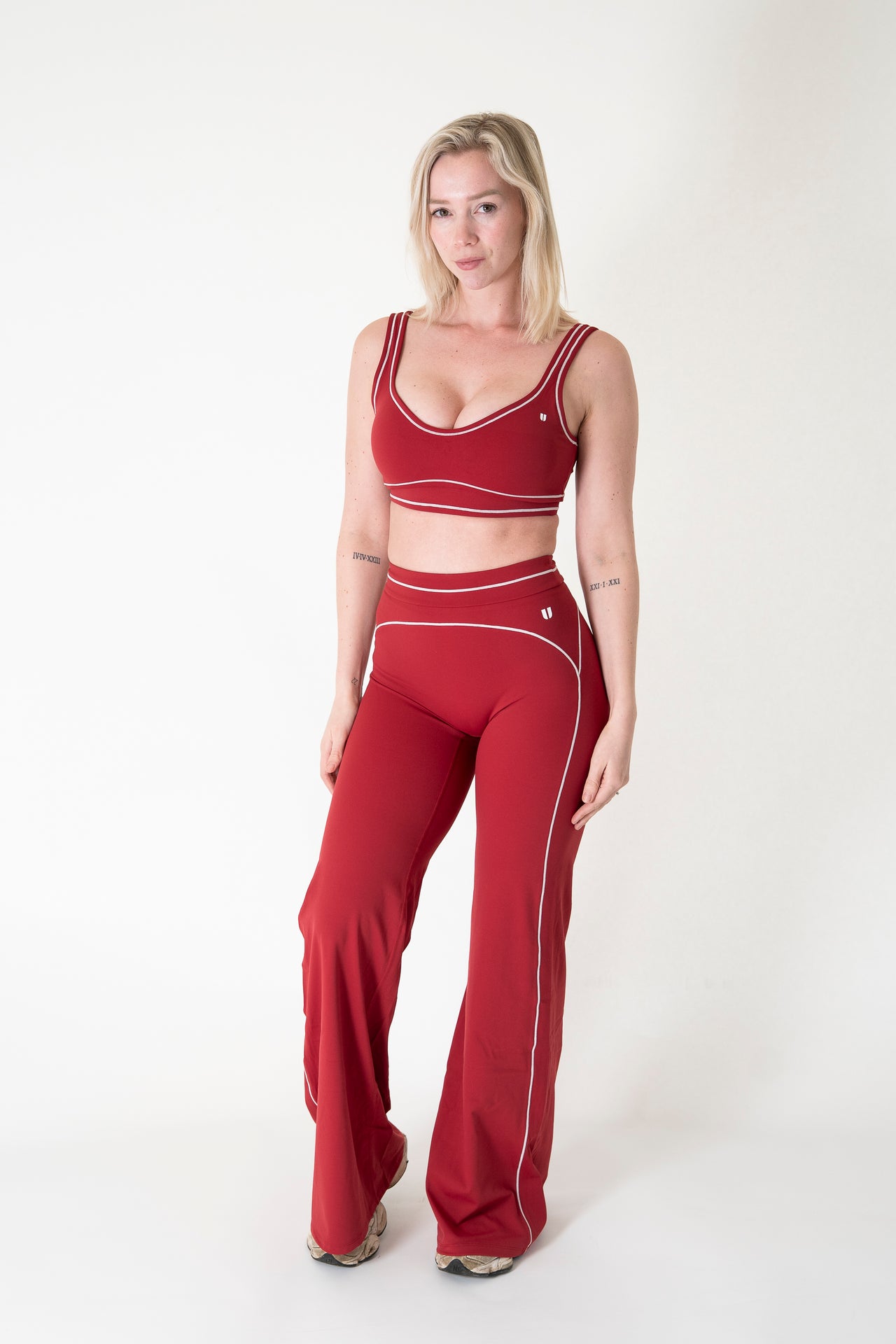 Silhouette Wide Leggings Cherry