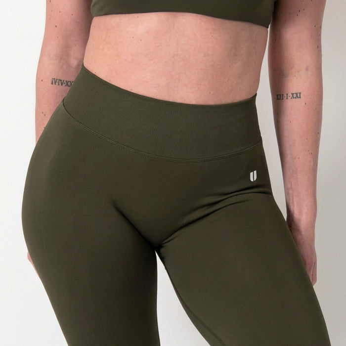 COMPRESSIVE FIT